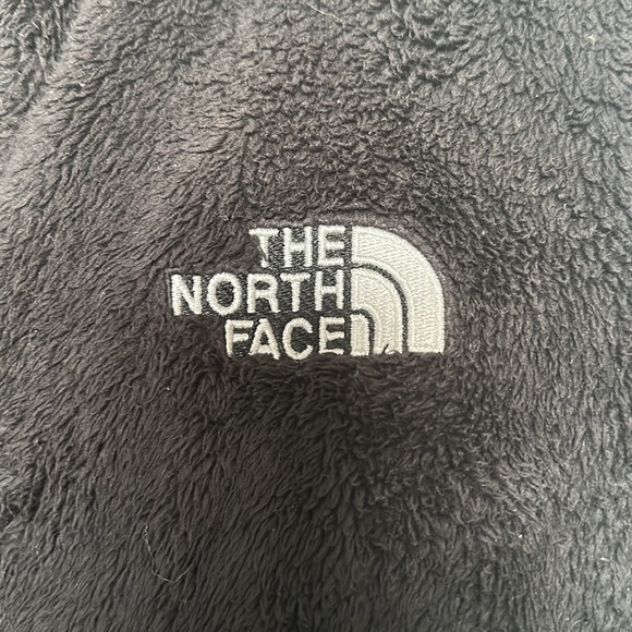 North Face Fleece Osito Jacket in Black - Picture 2 of 6